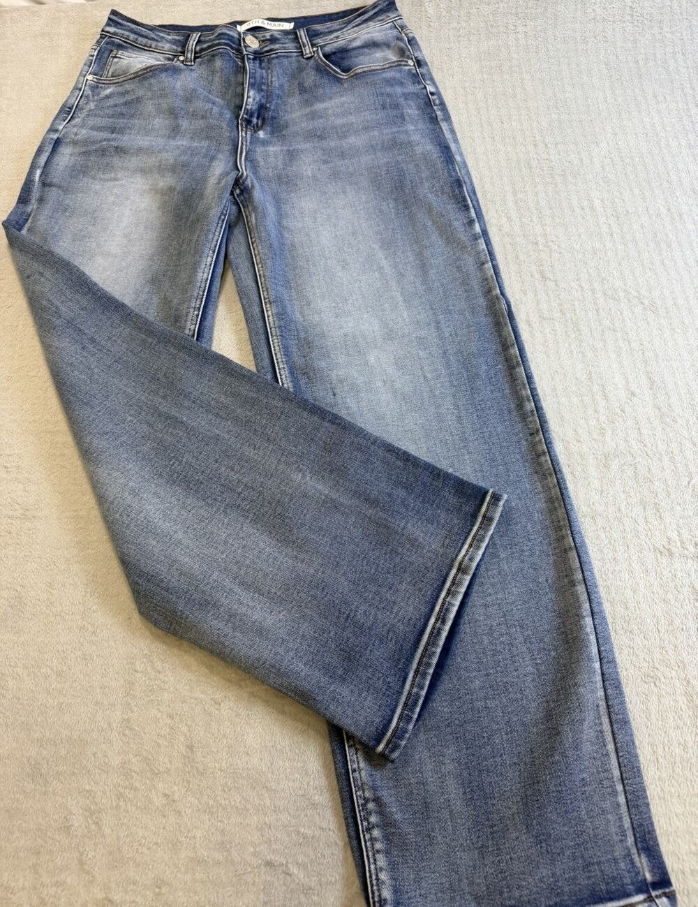 9th & Main Women’s Size 14 Wide Leg Flare Jeans Stretch Tencel Blue Denim